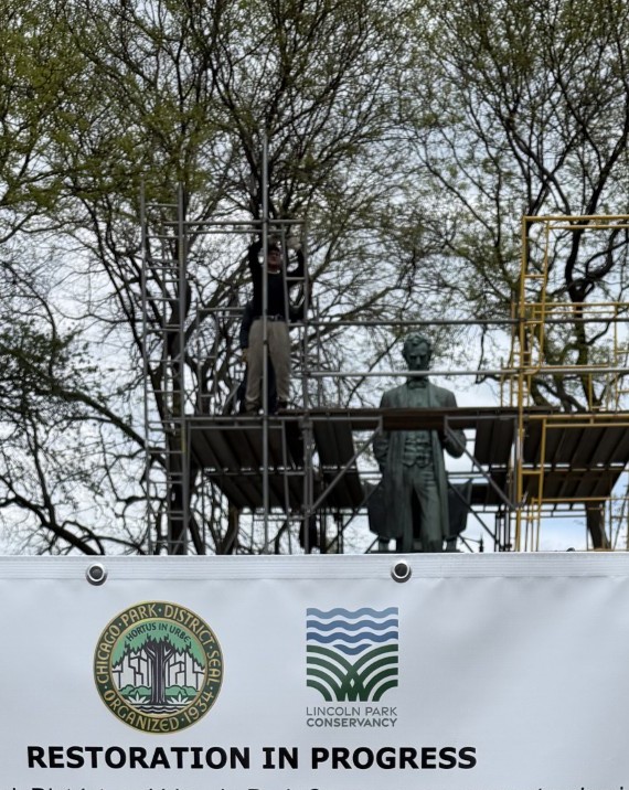 Restoration work on the Lincoln statue in Lincoln Park